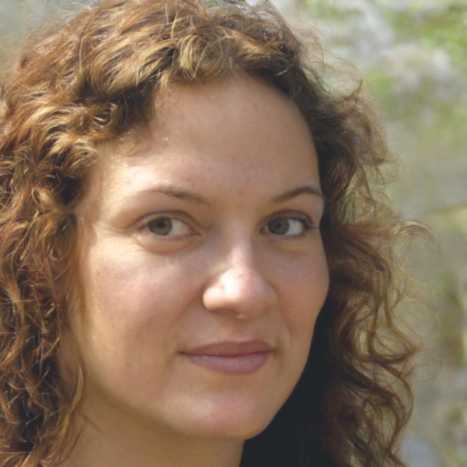 Finanzexpertin Dr. Sarah Weber